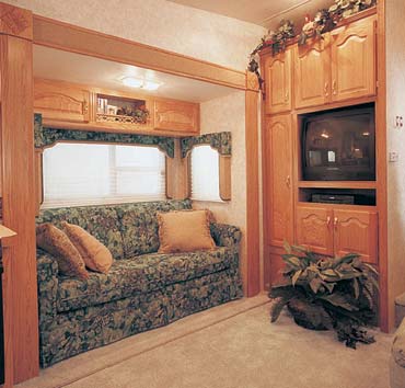 HitchHiker II LS interior photo