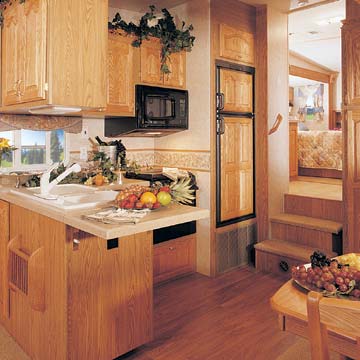 29 RL Touring Coach - Truffle Designer Decor