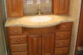 38 LKTG Bed/bath