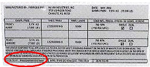 VIN Tag.jpg (39267 bytes)